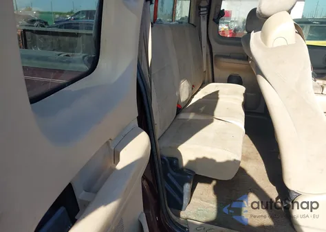 2001 Ford F-150 Lariat/Xl/Xlt from USA, damaged, VIN 1FTRX18L11NB59248